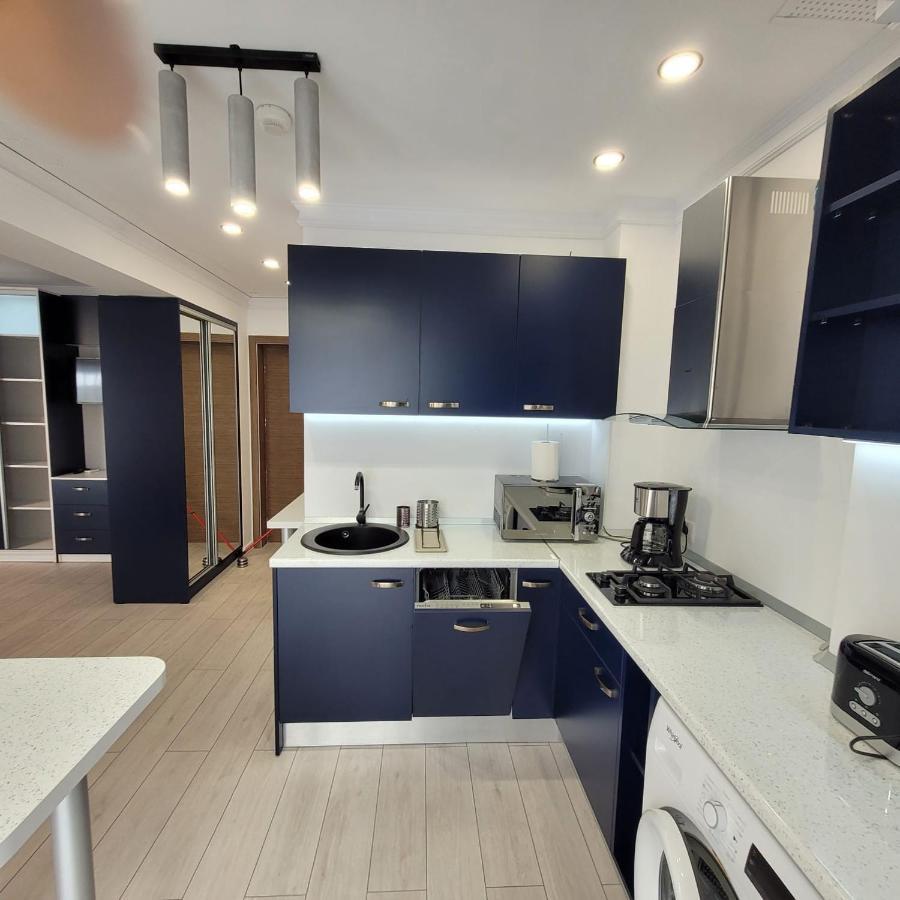 Studio 10 - Catedral Residence Bucarest Exterior foto