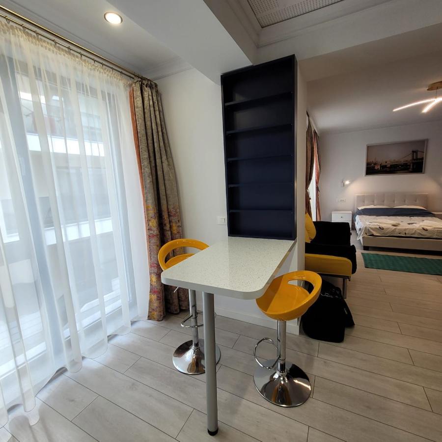 Studio 10 - Catedral Residence Bucarest Exterior foto